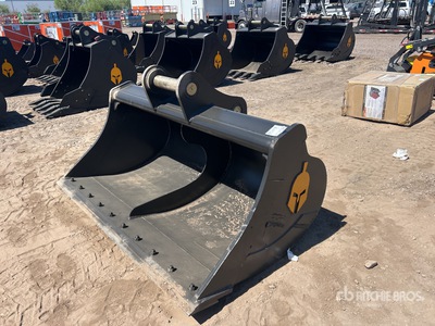 Trojan 200CL 72 in Cleanup Excavator Bucket - Fits 80mm Cat 320/321/323, Hyundai R210 Komatsu PC200/220, Deere 160/200/225 Kobelco SK210, Case 210/225, Doosan DX225