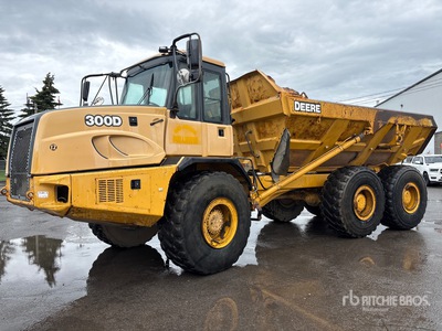 2005 John Deere 300D Kiepwagen met knikbesturing