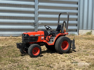 Kubota B7500 4WD جرار متعدد الاستخدامات