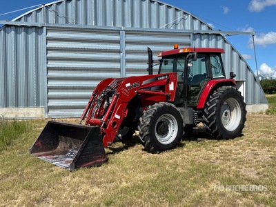 Case IH MXM120 جرار ذو دفع رباعي