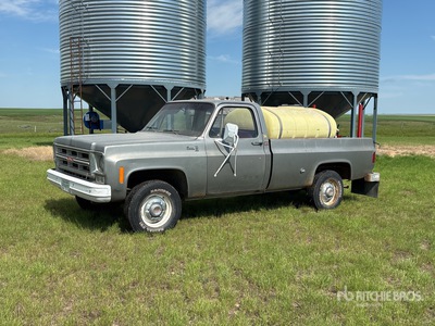 GMC Sierra 25 4x4 Pickup