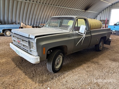 GMC Sierra 25 4x4 Pick Up