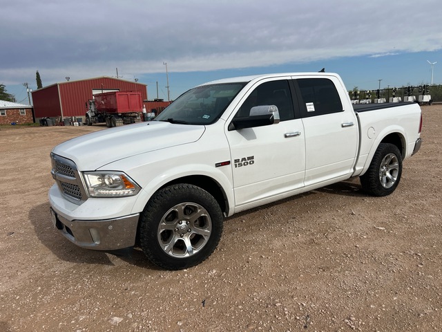 2018 Ram 1500 Laramie 4x4 Crew Cab Pickup