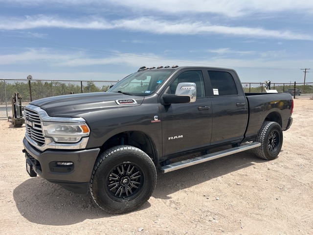 2023 Ram 2500 Laramie 4x4 Crew Cab Pickup