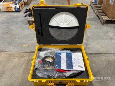 Trimble 542 AG Base Station w/ Spectra Precision Tri-Pod (Unused)