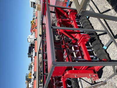 AGT STSD10 3-Point & Semoir à direction compacte