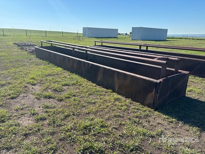 Heavy Duty Livestock Feeder