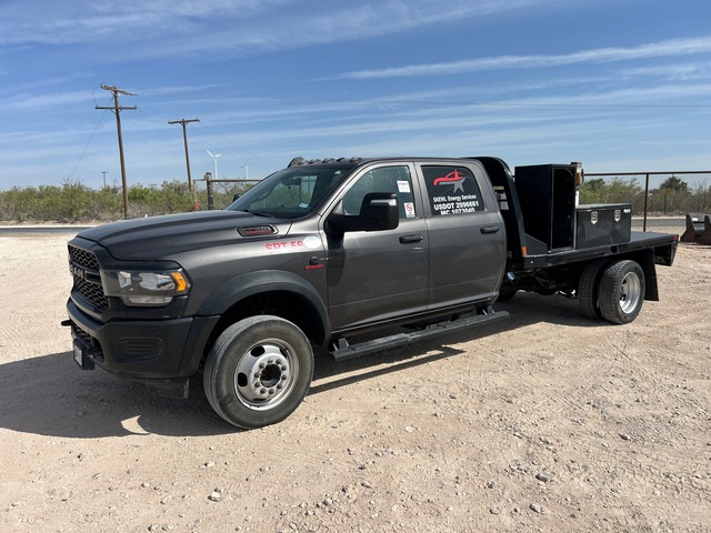 2023 Ram 4500 4x4 Crew Cab Flatbed Truck