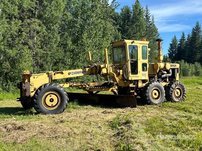 Champion 740 Motorgradermaschine