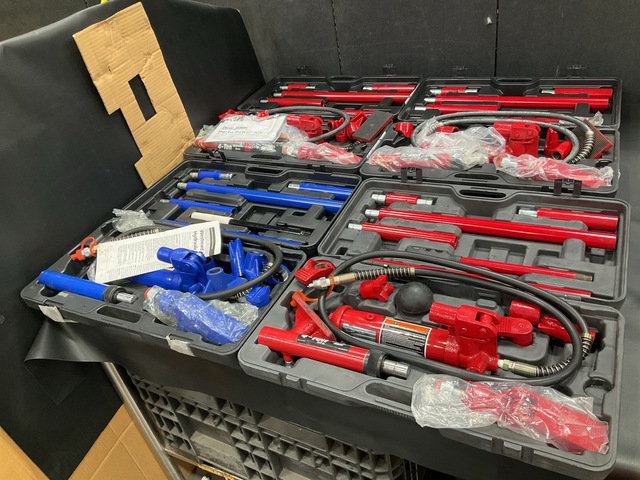 (4) Hydraulic Ram Systems