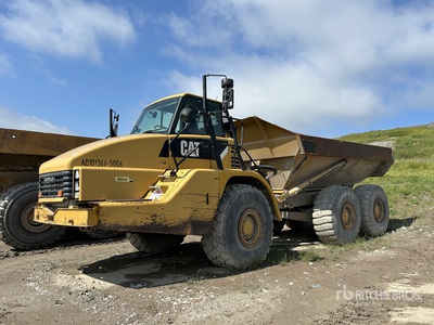 2010 Cat 735 Articulated Dump Truck (Inoperable)