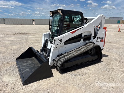 2018 Bobcat T740 Compact Track Loader