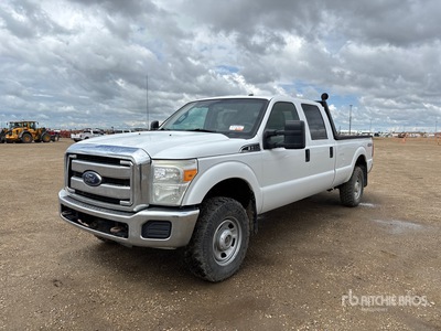 2014 Ford F-350 XLT 4x4 Crew Cab Pickup