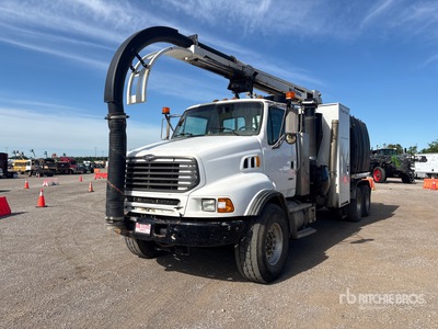 2009 Sterling L9500 6x4 Vacuum Excavator Truck