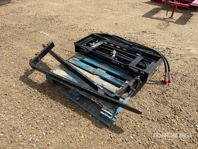 2025 GIYI SF60 60 in Skid Steer Forks (Unused)