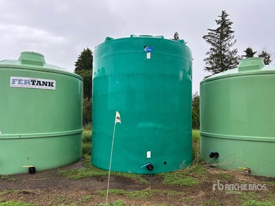 10000 gal Poly Tank