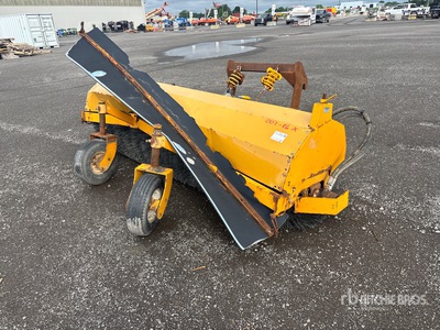 112 in Wheel Loader Broom