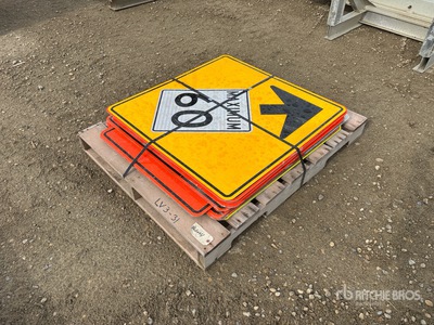 Quantity of Construction Road Signs