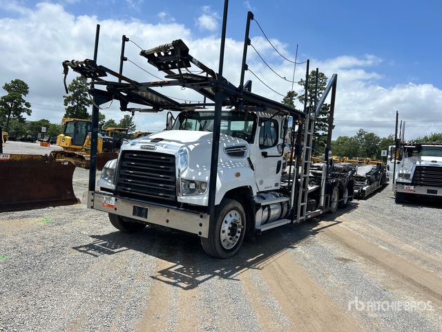 2020 Freightliner 114SD 6x4 Car Carrier Truck