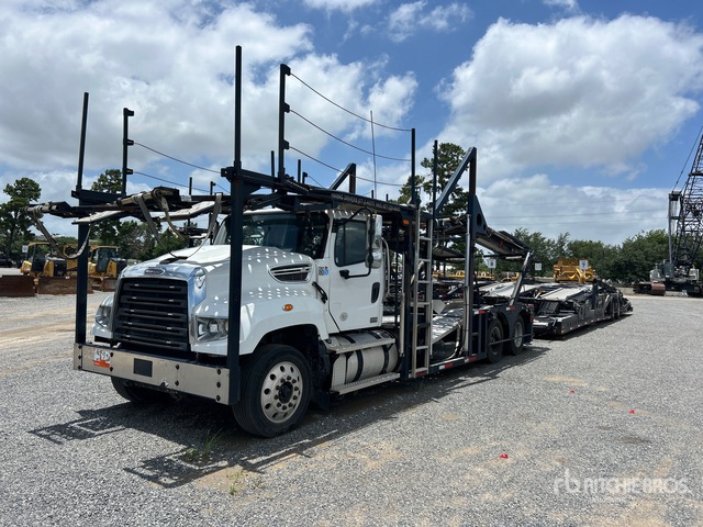 2020 Freightliner 114SD 6x4 Car Carrier Truck