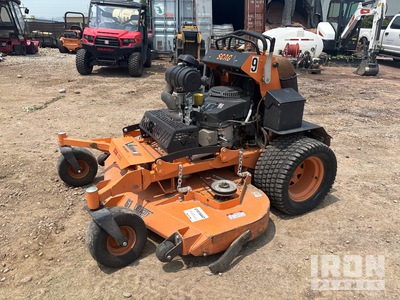 Scag 61 V-Ride Stand-On Cortacéspedes