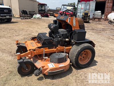 Scag 52 V-Ride Stand-On Cortacéspedes