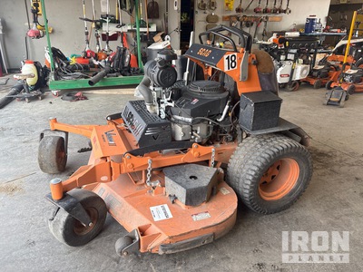 Scag 61 V-Ride Stand-On Cortacéspedes