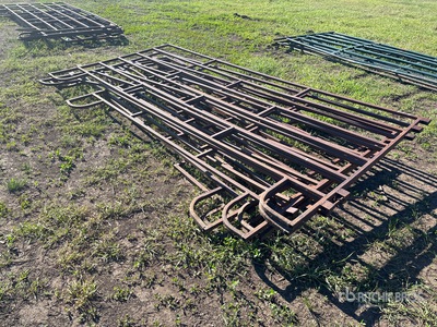 Quantity of (6) 10 ft x 5 ft Livestock Panel