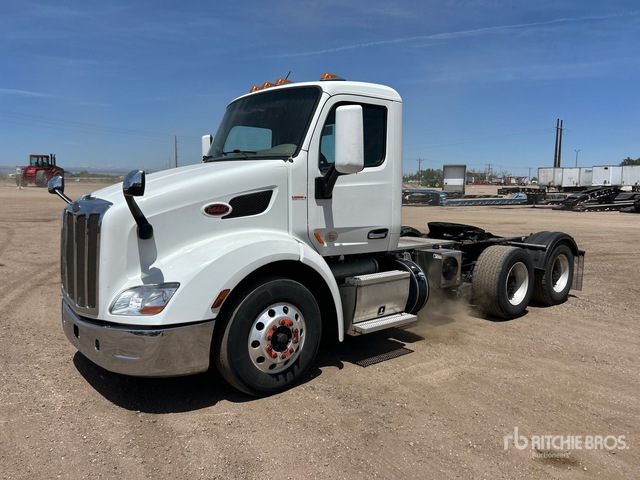 2018 Peterbilt 579 6x4 T/A Day Cab Truck Tractor