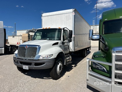 2021 International MV607 4x2 Van Truck