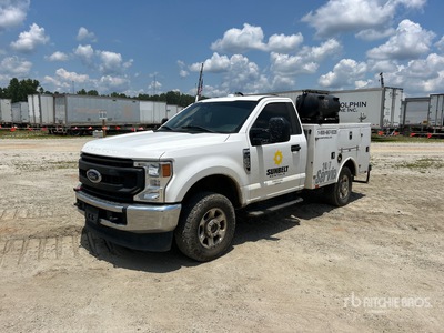2021 Ford F-250 XL 4x4 Utility Truck