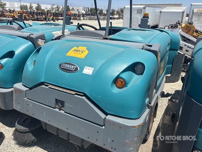 2021 Tennant S-30 Ride-On Floor Sweeper