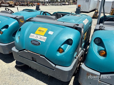 2022 Tennant S-30 Ride-On Floor Sweeper