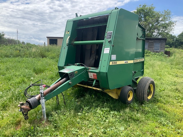 1987 John Deere 330 Round Baler 1987 John Deere 330 Round Baler