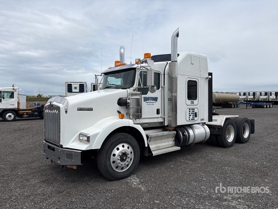 2019 Kenworth T800 6x4 Cabeza Tractora Cabina Dormitorio
