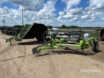 2012 Schulte XH1500 15 ft Flex Wing Rotary Cutter