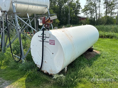 Northern Steel 1200 gal Steel Diesel Fuel Tank