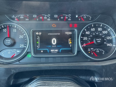 2018 International LT625 6x4 T/A Sleeper Truck Tractor