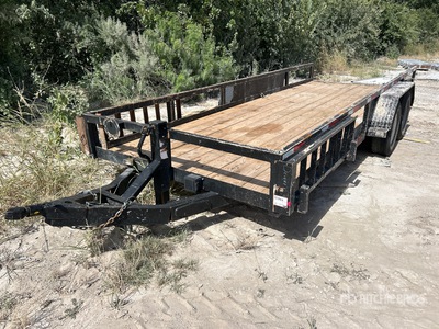 2002 20 ft T/A Utility Trailer