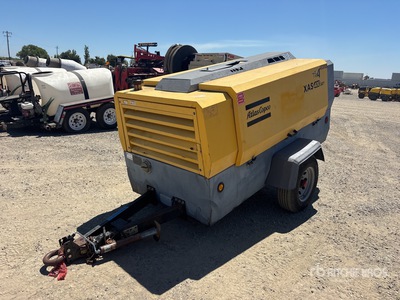2014 Atlas Copco XAS400JD7 Mobile Air Compressor