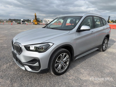 2022 BMW X1 Automovil / 自動車