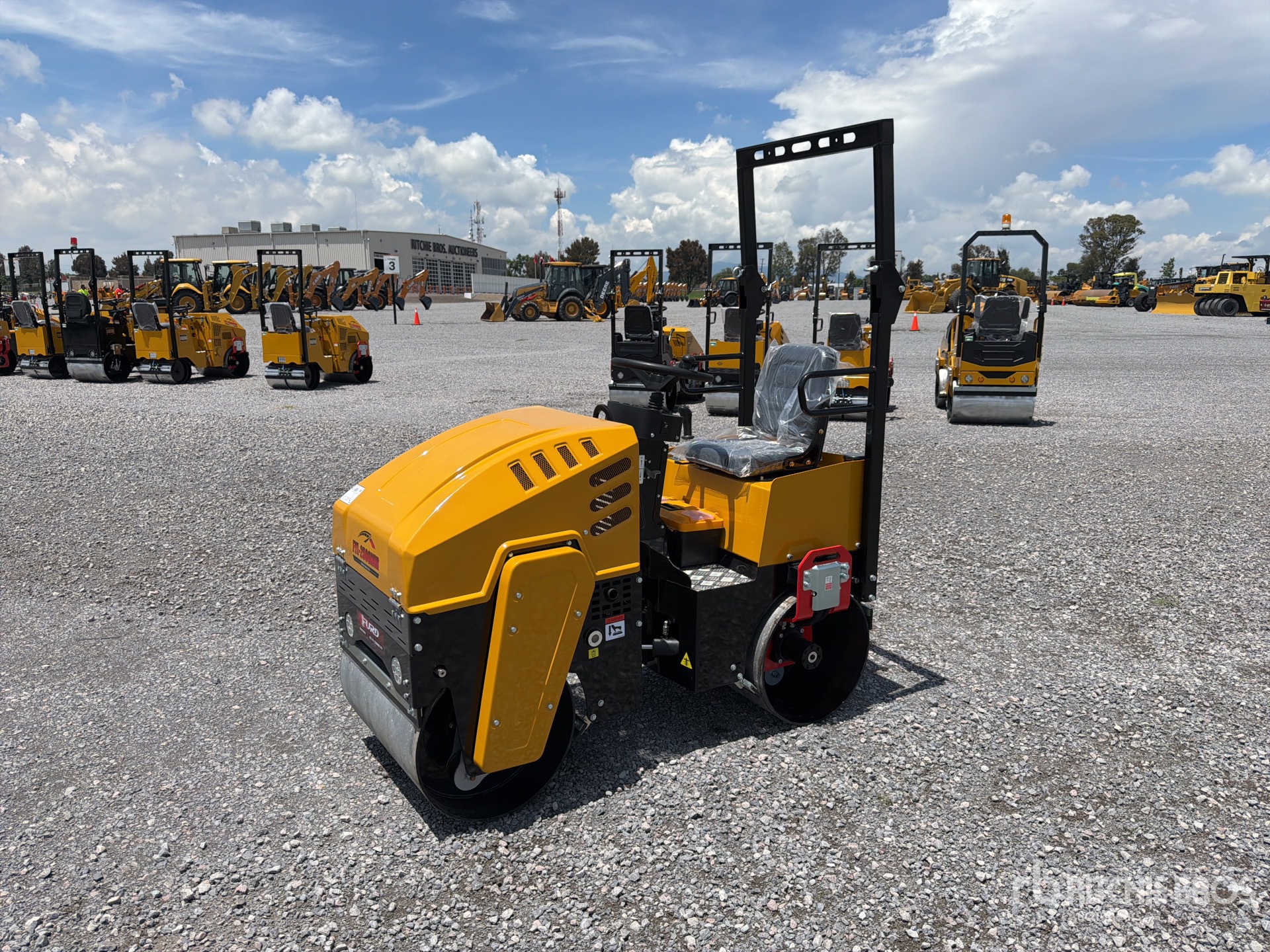 2026 Furd FYL-2500NOR Rodillo Doble (Sin Usar) / Double Drum Roller (Unused)