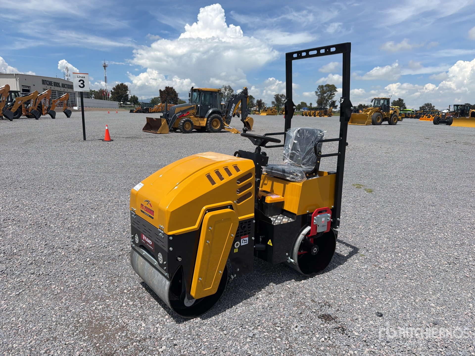 2026 Furd FYL-2500NOR Rodillo Doble (Sin Usar) / Double Drum Roller (Unused)