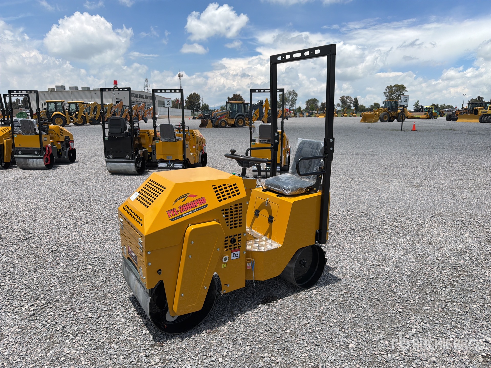 2026 Furd FYL-2000PRO Rodillo Doble (Sin Usar) / Double Drum Roller (Unused)