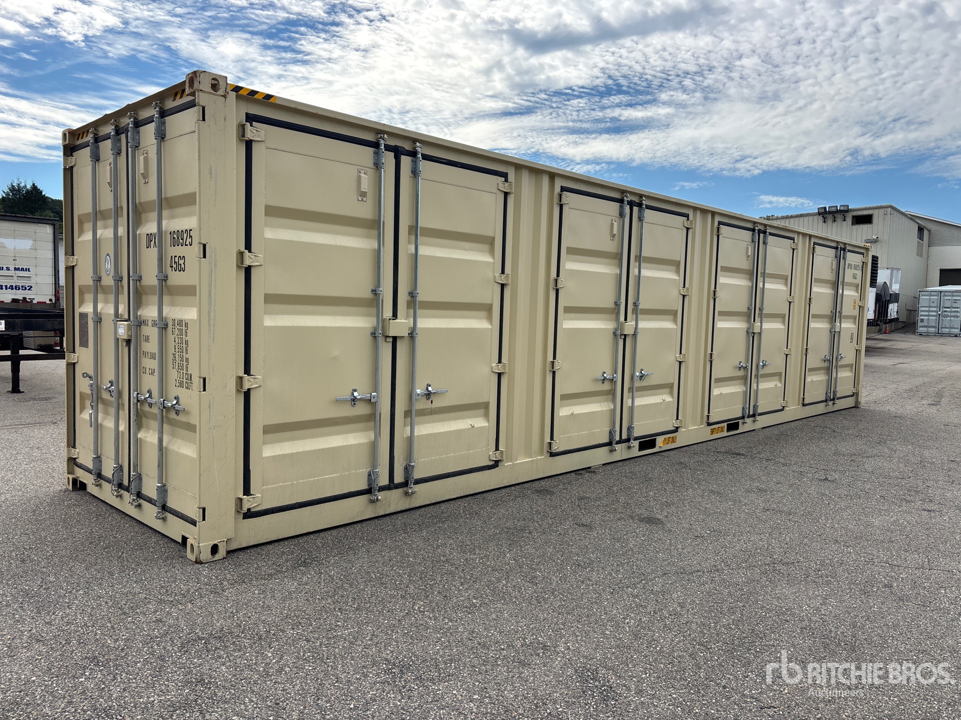 2026 40 ft High Cube Multi-Door Storage Container