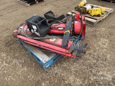 Maxilift Truck Mounted Boom
