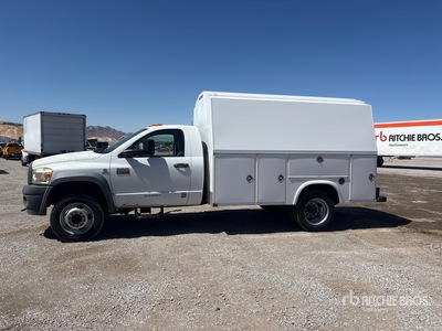 2008 Dodge 4500 4x2 Utility Truck