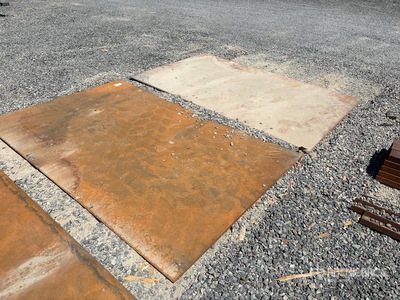 Quantity of (2) AGT 5 ft x 7 ft 10 in Stalen platen (Unused)