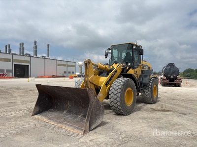 2018 Komatsu WA320-8 Chargeuse sur roues