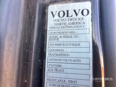 2015 Volvo VNL 6x4 T/A Sleeper Truck Tractor